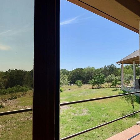 Scenic Hill Country Retreat - Rhino Ranch Villa New Braunfels Kültér fotó