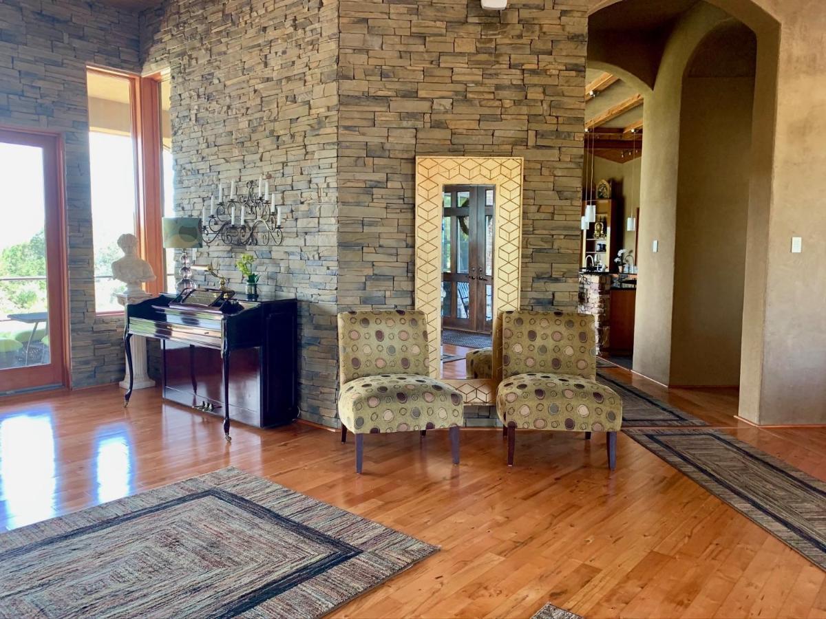 Scenic Hill Country Retreat - Rhino Ranch Villa New Braunfels Kültér fotó