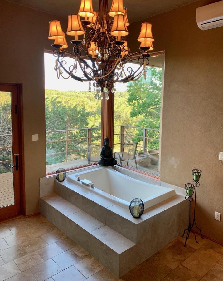 Scenic Hill Country Retreat - Rhino Ranch Villa New Braunfels Kültér fotó