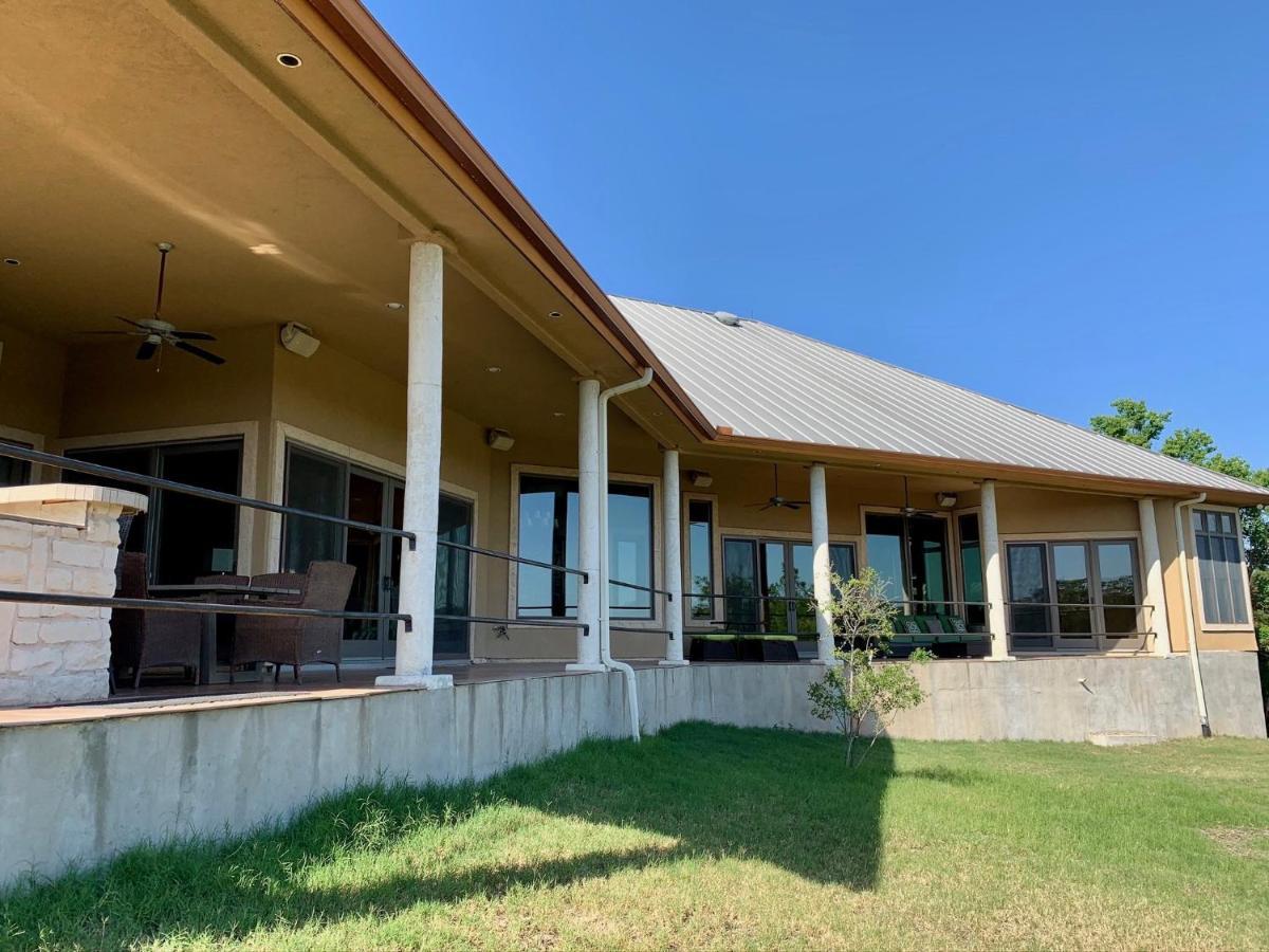 Scenic Hill Country Retreat - Rhino Ranch Villa New Braunfels Kültér fotó