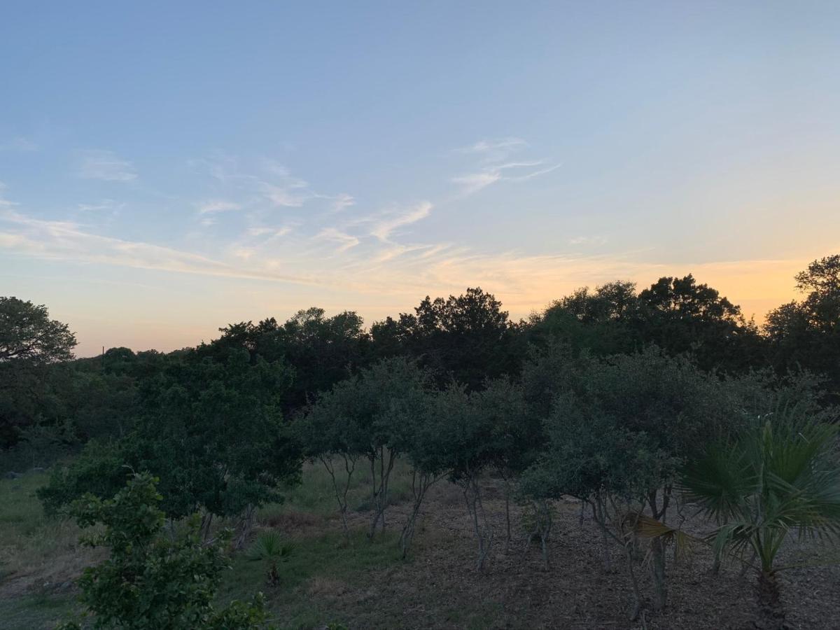 Scenic Hill Country Retreat - Rhino Ranch Villa New Braunfels Kültér fotó