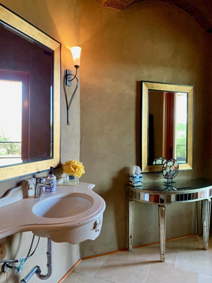 Scenic Hill Country Retreat - Rhino Ranch Villa New Braunfels Kültér fotó