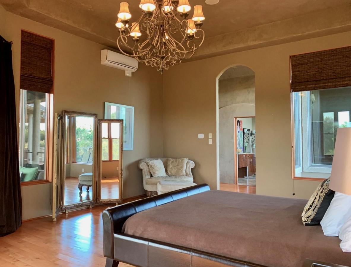 Scenic Hill Country Retreat - Rhino Ranch Villa New Braunfels Kültér fotó