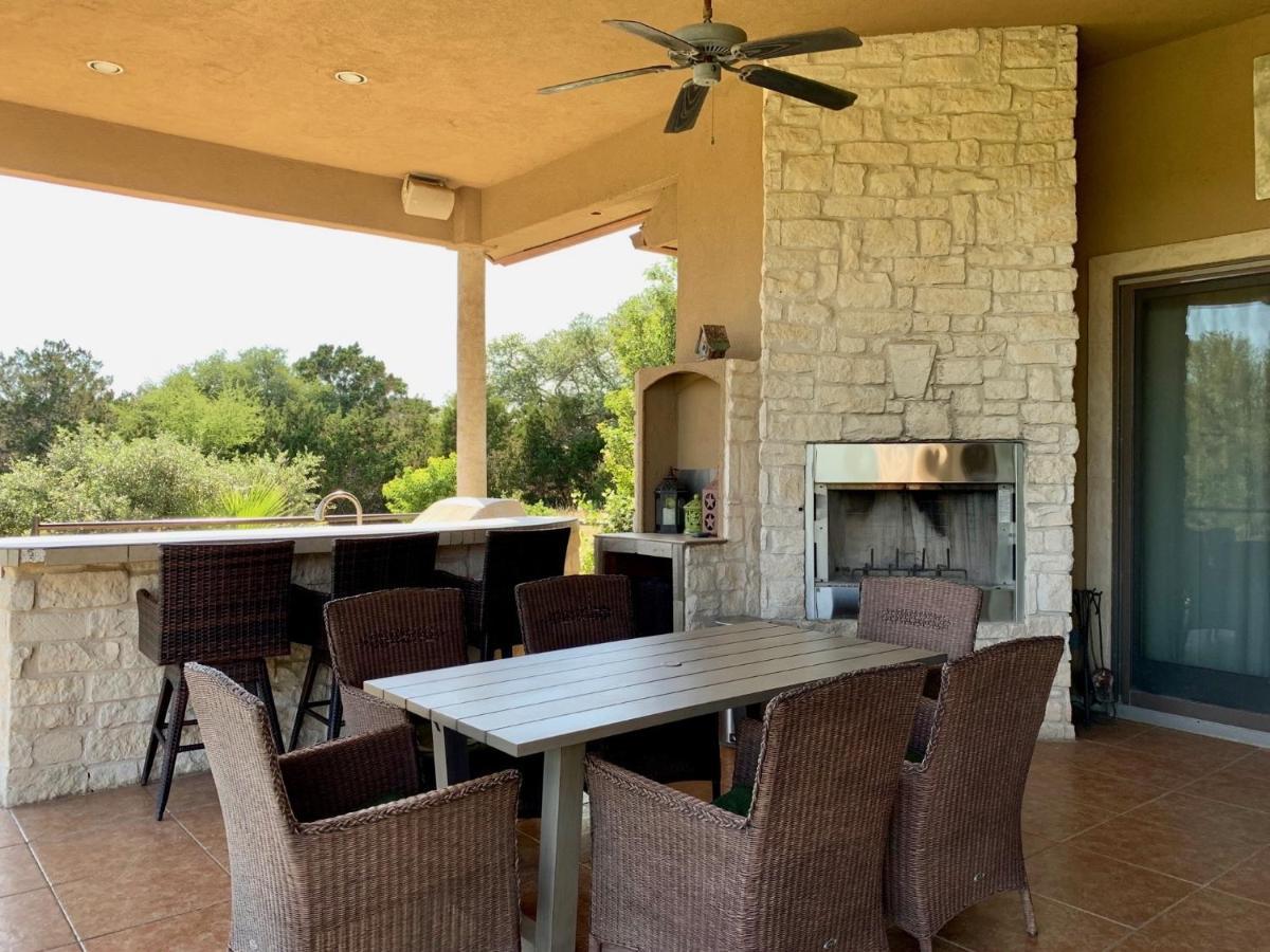 Scenic Hill Country Retreat - Rhino Ranch Villa New Braunfels Kültér fotó